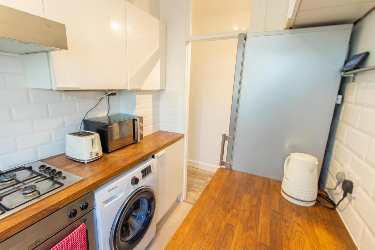Stylish And Well Equipped Flat In Stockwell Apartamento Londres Exterior foto